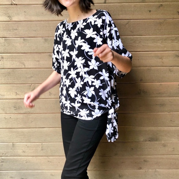 NWT MICHAEL Michael Kors FLORAL TOP- S - Picture 2 of 14